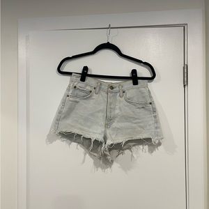 Agolde light wash Cut off short